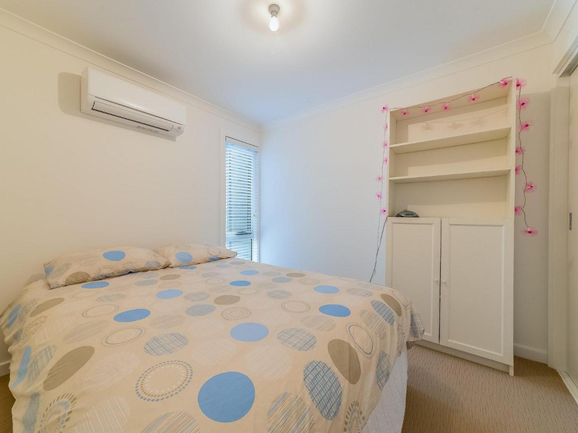 5b Genesta Street,